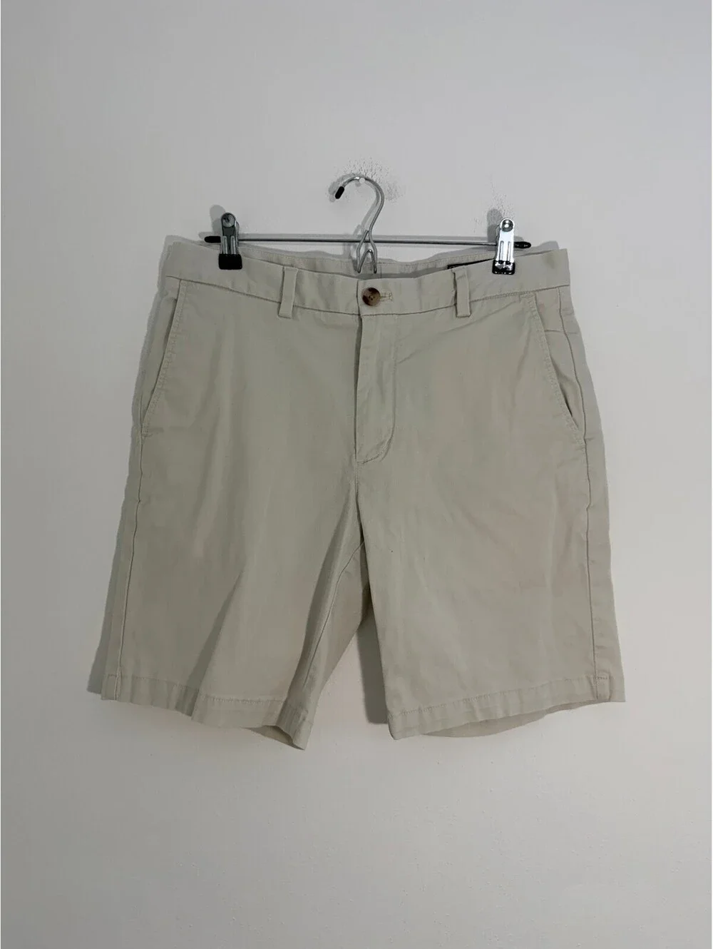Vineyard Vines Men’s Chino Shorts Size 32 Khaki Stretch Cotton